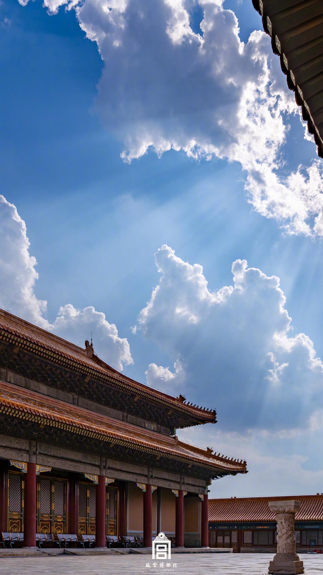 流星雨与古建筑，历史的星空下的故宫长城之魅